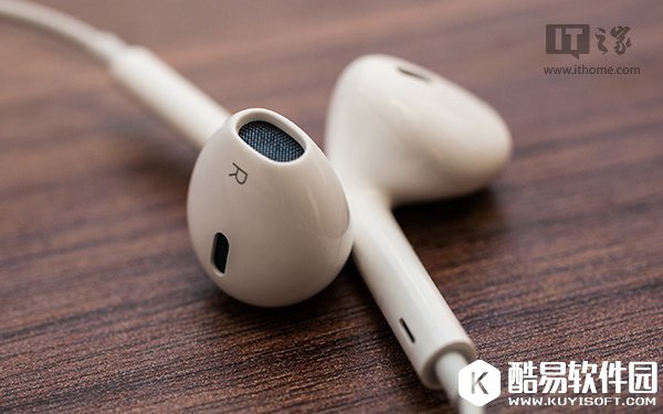 苹果iPhone7/Plus新款无线耳机或名为“AirPods”