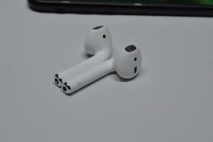 苹果AirPods是为iPhone无线充电做准备