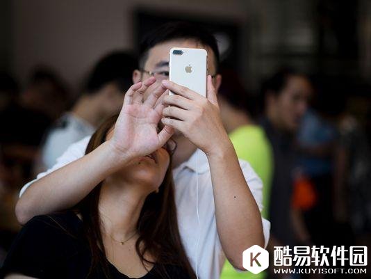 iPhone7首周末销量数据喜忧参半