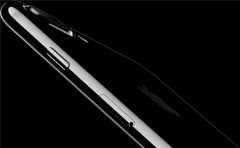 亮黑色iPhone7外壳良品率只有六七成