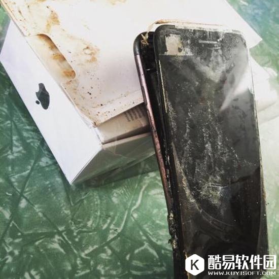 iPhone7运输爆炸，苹果股价闻讯下跌