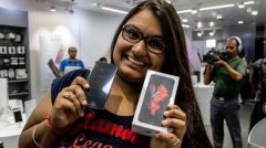 风向一变再变 苹果iPhone7热卖还是遇冷