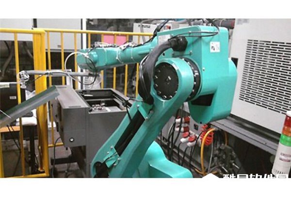 机器组装iPhone7/Plus：富士康已部署四万机器人