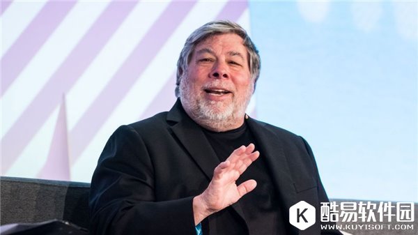 沃兹变卦称iPhone7取消耳机接口很正确