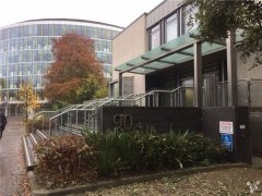 设立专门研发中心 Siri何时能给苹果长脸