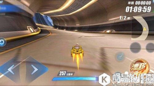 QQ飞车冰川滑雪场赛道解析 不靠漂移取胜的赛道